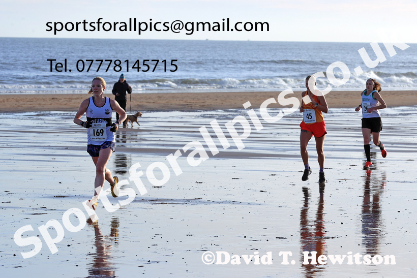 Blyth Sands Handicap Race, Sunday, December 7th. Photo: David T. Hewitson/Sports for All Pics